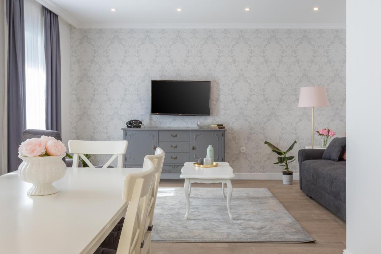 Alta Apartment